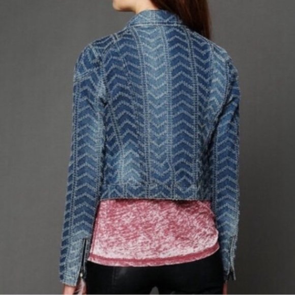 Free People Chevron Textured Denim Moto Jacket - Size 2 - Picture 3 of 9